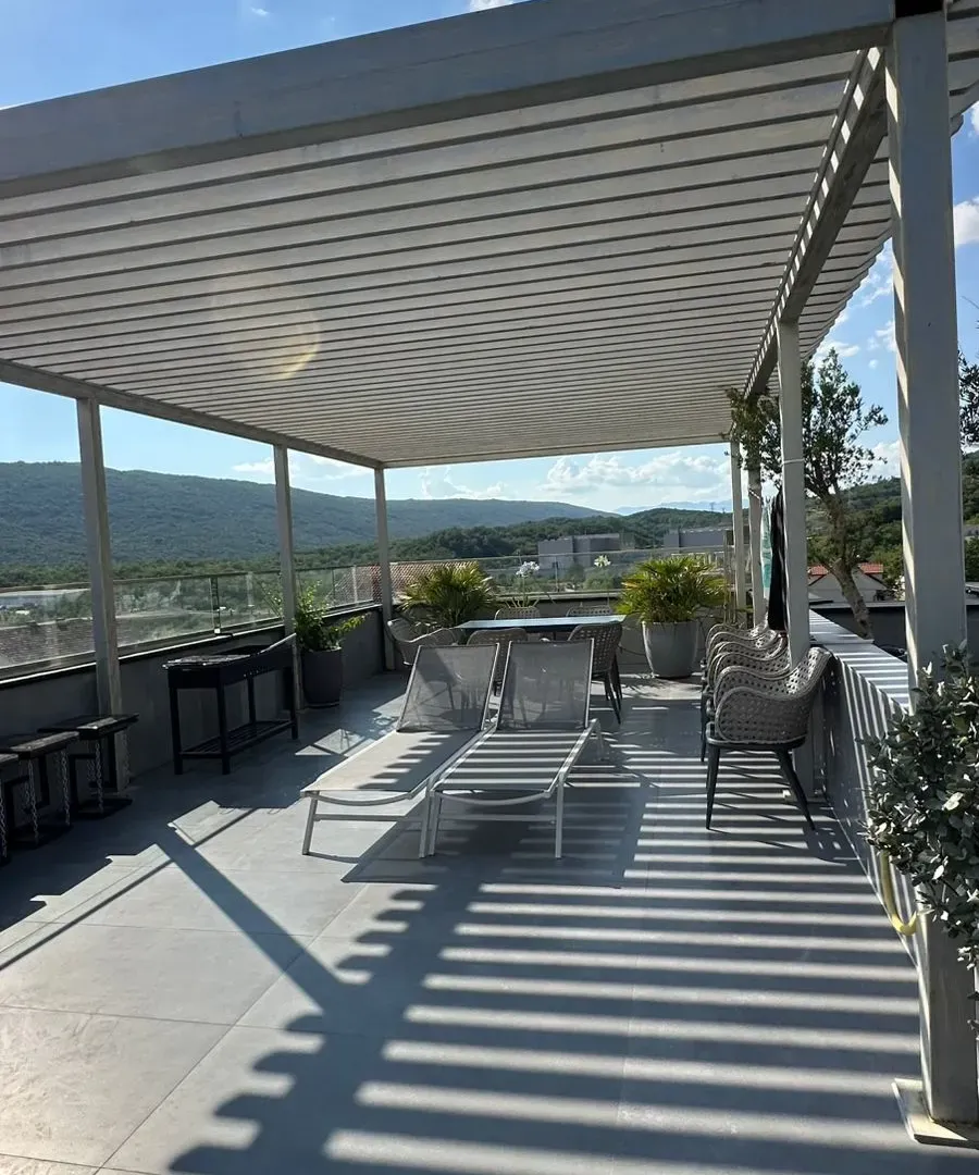 Prodaja, dvosoban stan, 120m², Lastva Grbaljska, Kotor