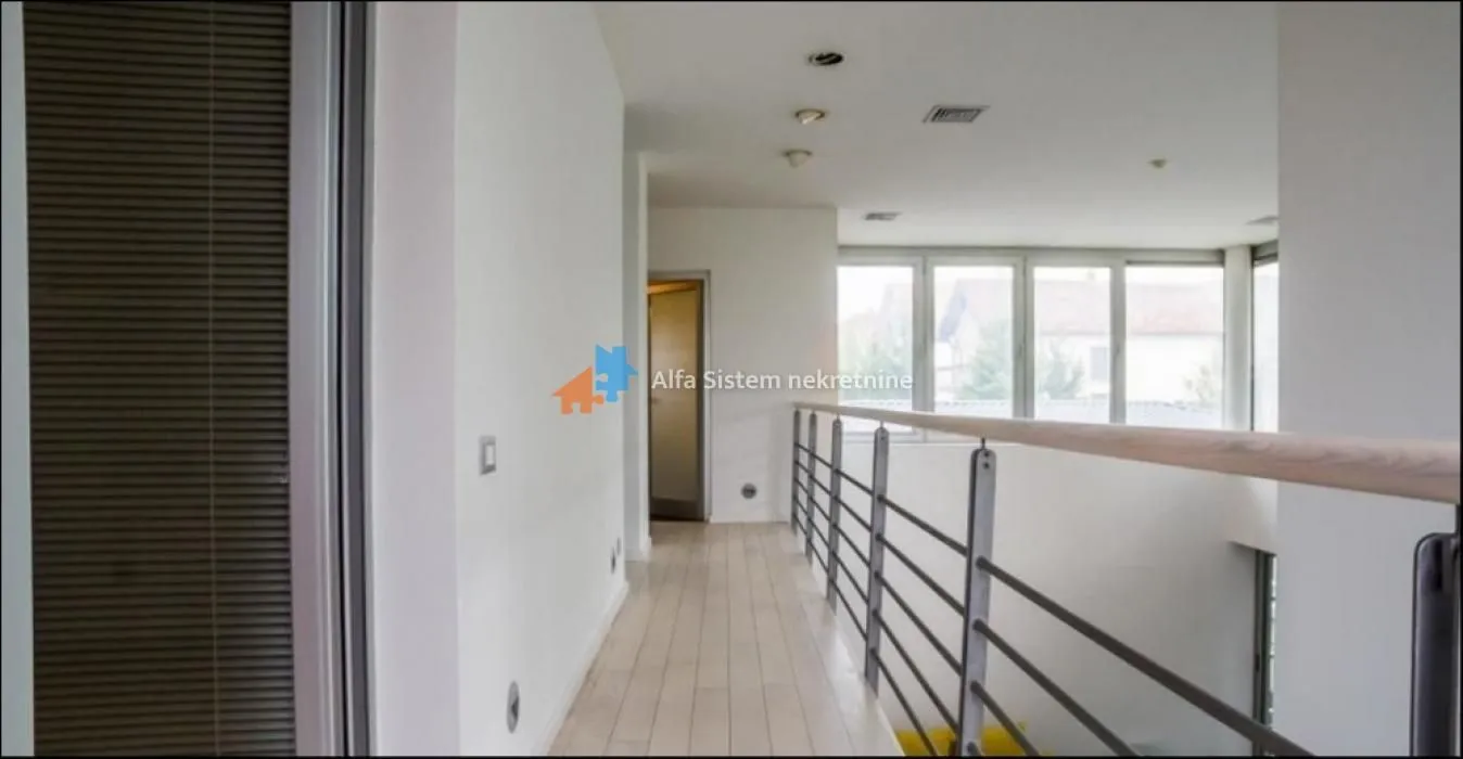 Izdavanje, kuća, 560m², Veliki Mokri Lug, Zvezdara Sve Podlokacije