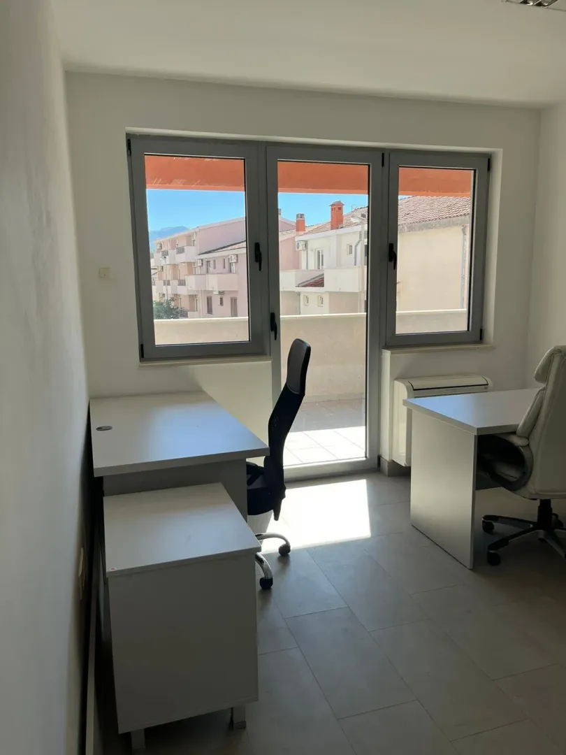 Rent, office space, 53m², Budva, Crna Gora