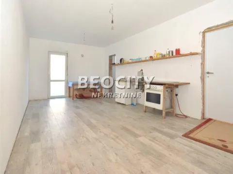 Prodaja, kuća, 522m², Sremčica, Beograd - image 9