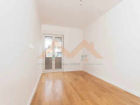 Prodaja, jednosoban stan, 38m², Central Point, Podgorica - image 6