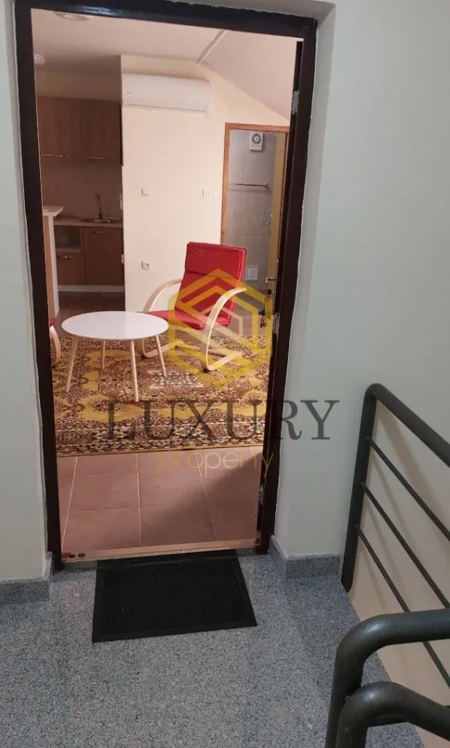 Izdavanje, garsonjera, 42m², Gorica C, Podgorica