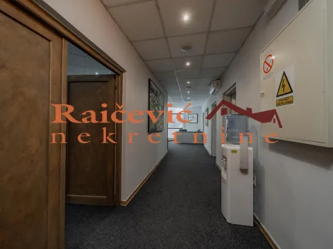 Prodaja, poslovni prostor, 315m², Banovo Brdo, Beograd - image 8