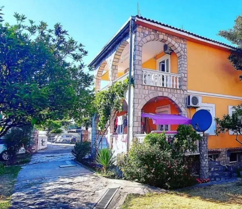 Sale, house, 320m², Babilonija, Budva