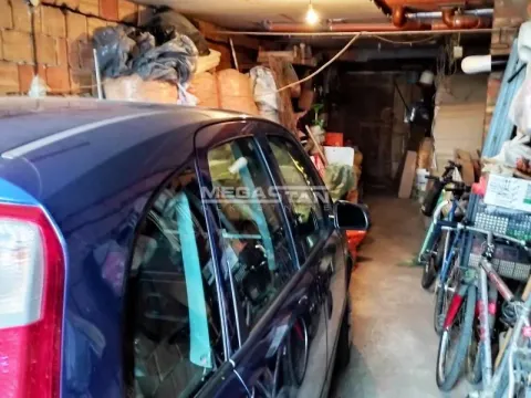 Prodaja, kuća, 216m², Pančevo, Srbija - image 2