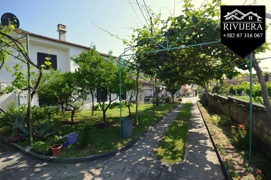 Sale, house, 300m², Zelenika, Herceg Novi