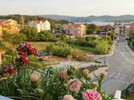 Izdavanje, stan, Tivat, Crna Gora - image 1