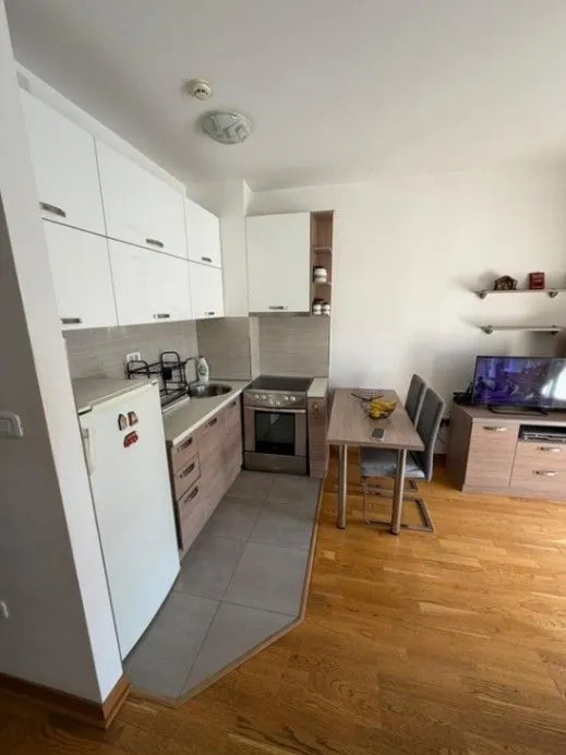 Prodaja, garsonjera, 38m², City Kvart, Podgorica