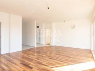 Prodaja, trosoban stan, 131m², 1 maj, Podgorica - image 2