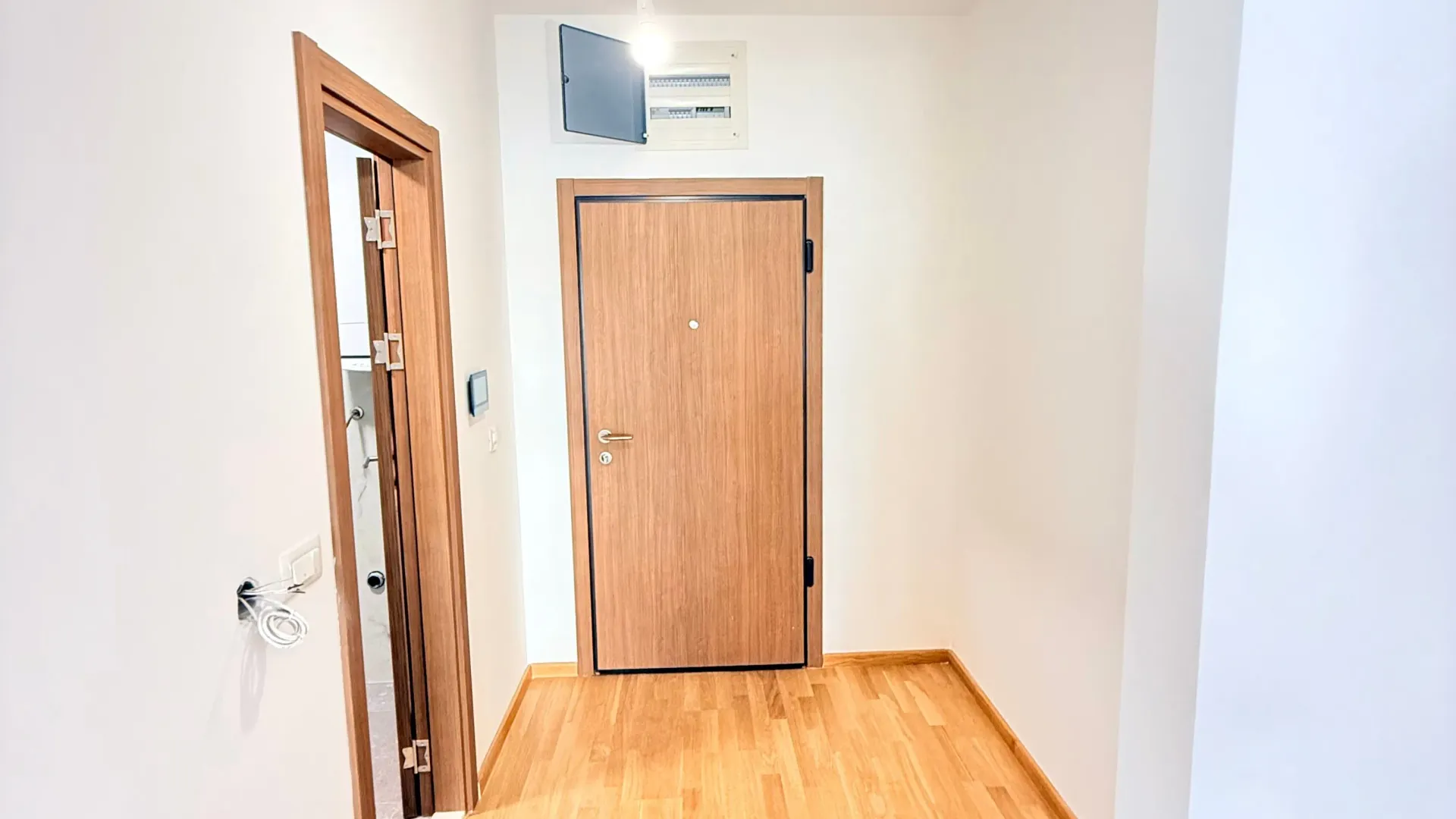 Prodaja, dvosoban stan, 67m², Rozino, Budva