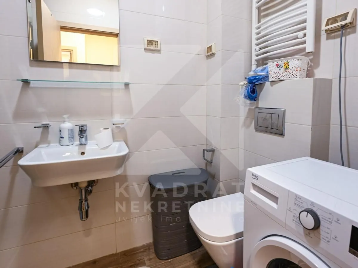 Izdavanje, jednosoban stan, 46m², City Kvart, Podgorica