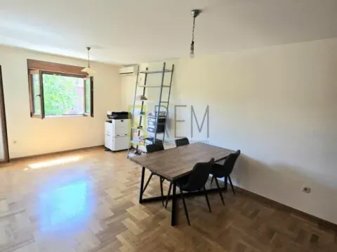 Sale, two bedroom apartment, 64m², Stari Aerodrom, Podgorica - image 2