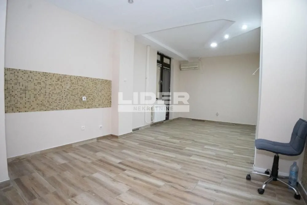 Sale, two bedroom apartment, 65m², Stari Grad, Beograd