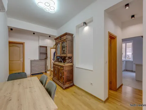 Rent, three bedroom apartment, 82m², Stari Grad, Beograd - image 15