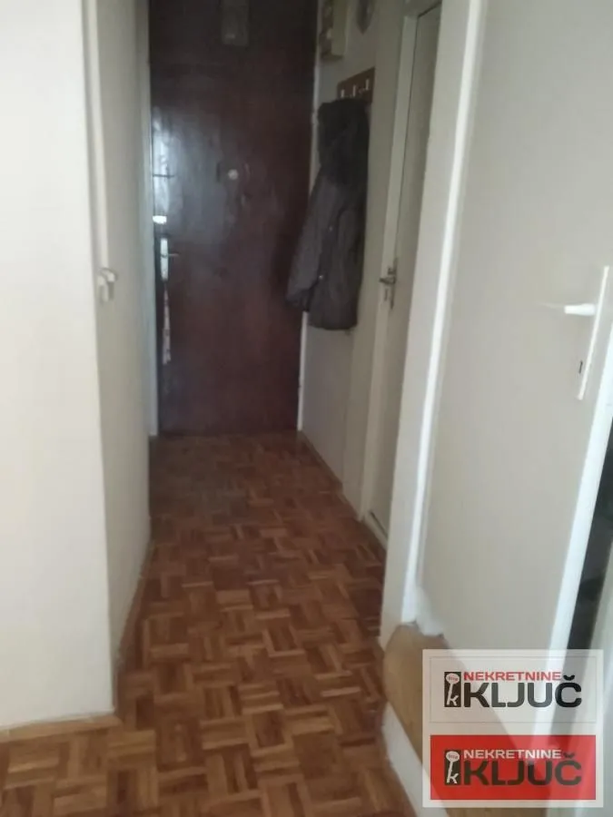 Izdavanje, jednosoban stan, 40m², Novo naselje, Novi Sad