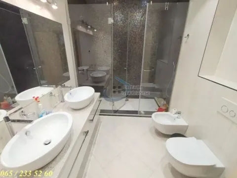 Izdavanje, stan, 369m², Savski Venac, Beograd - image 25