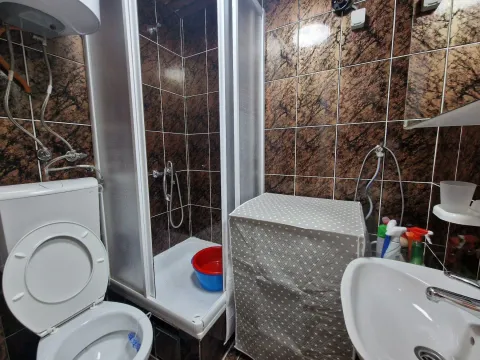 Sale, two bedroom apartment, 56m², Bečići, Budva - image 14