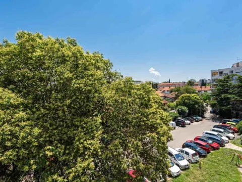 Izdavanje, dvosoban stan, 70m², Podgorica, Crna Gora - image 14