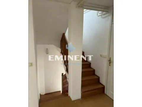 Izdavanje, stan, 176m², Autokomanda, Voždovac Sve Podlokacije - image 12