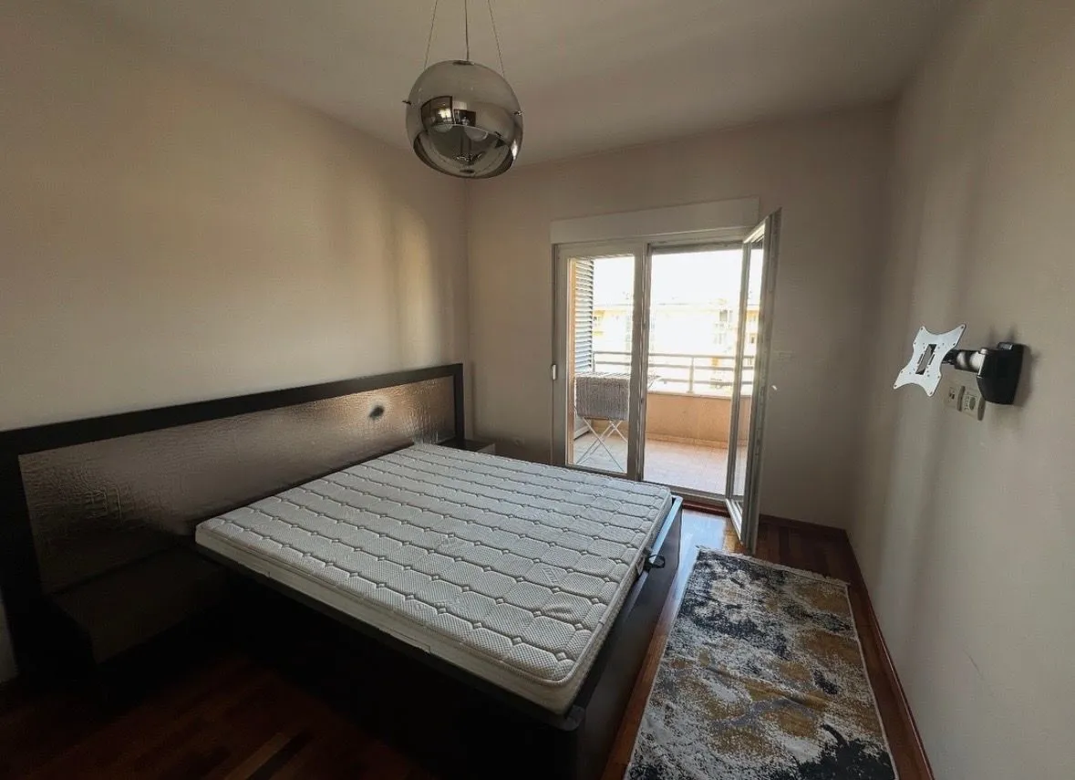Rent, one bedroom apartment, 53m², City Kvart, Podgorica