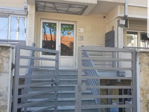 Prodaja, trosoban stan, 75m², Fon (Fon - Bilećka), Voždovac Sve Podlokacije - image 14