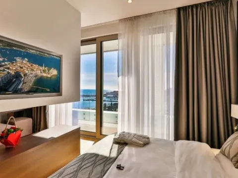 Rent, studio apartment, 47m², Centar, Budva - image 6