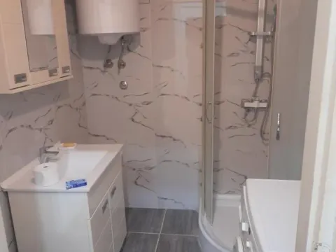 Izdavanje, dvosoban stan, 65m², Kej, Novi Sad Sve Podlokacije - image 9