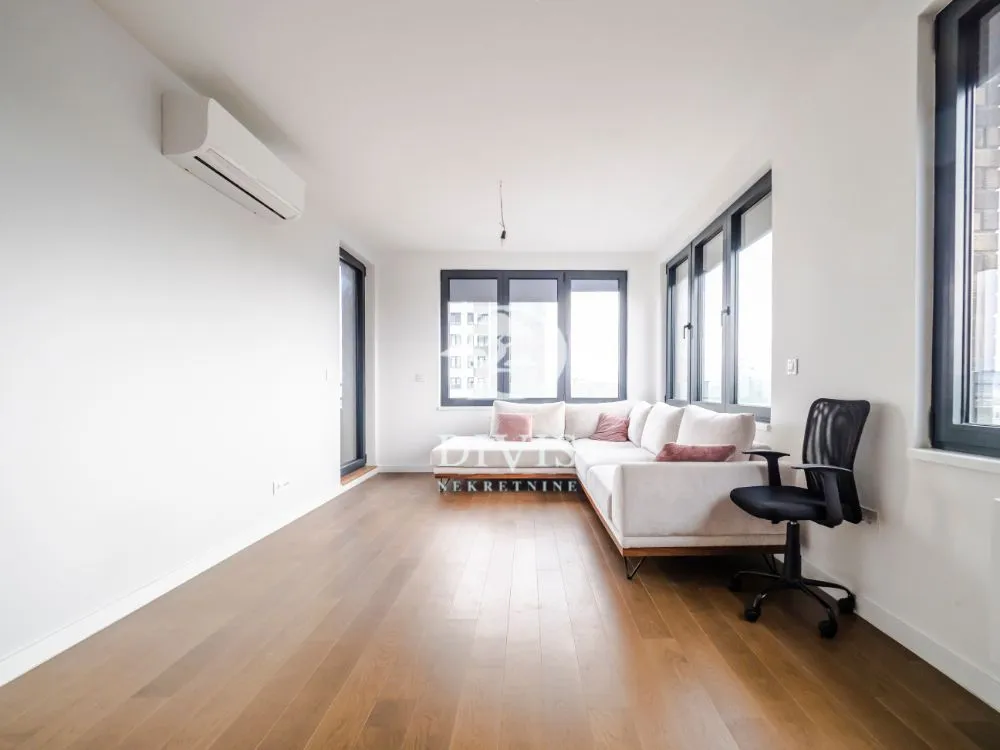 Sale, four bedroom apartment, 83m², Novi Beograd Sve Podlokacije, Beograd