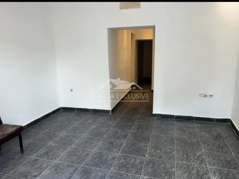 Sale, office space, 34m², Zeleni Venac, Beograd - image 5