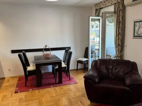 Izdavanje, dvosoban stan, 87m², Podgorica, Crna Gora - image 15