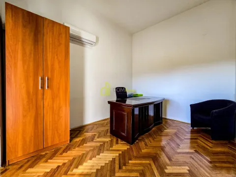 Izdavanje, kuća, 380m², Gorica C, Podgorica - image 3