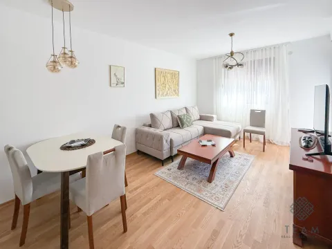 Rent, one bedroom apartment, 40m², Stari Aerodrom, Podgorica - image 3