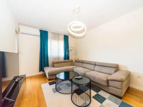 Izdavanje, jednosoban stan, 49m², Central Point, Podgorica - image 2