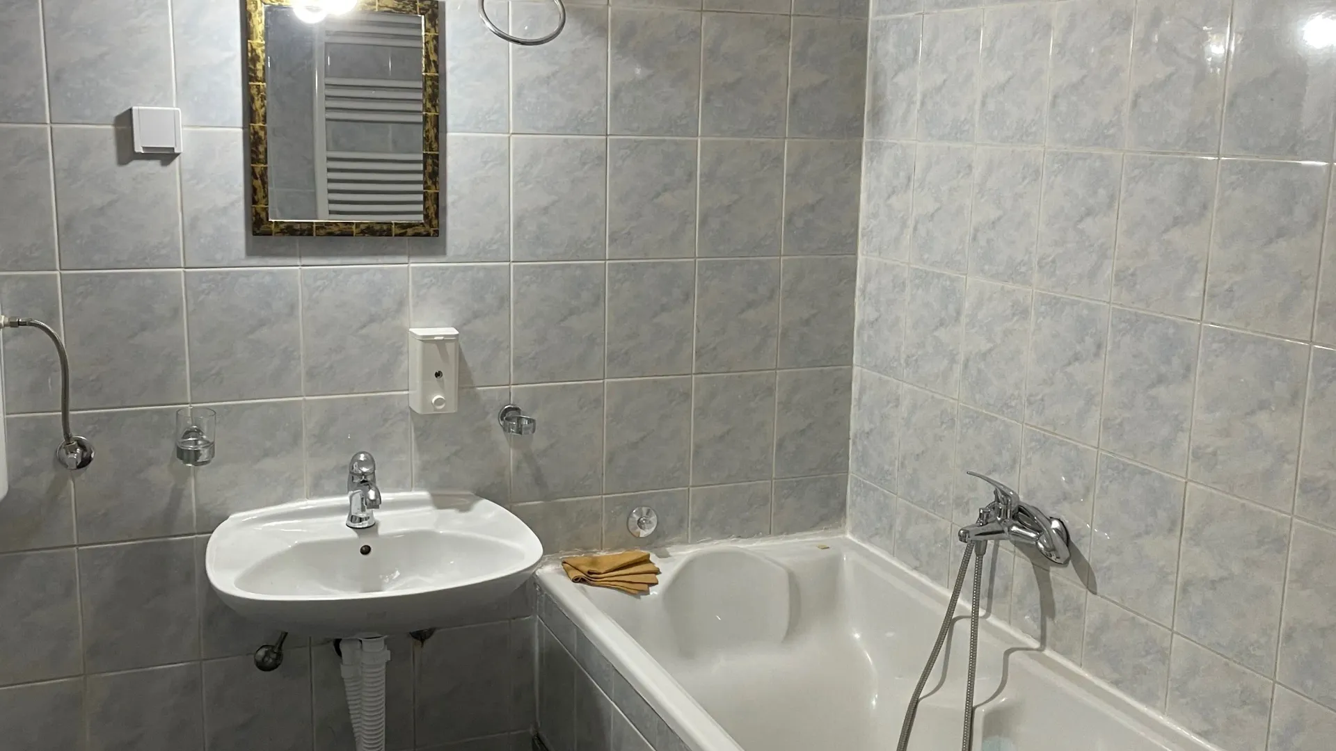 Izdavanje, trosoban stan, 54m², Centar, Kolašin