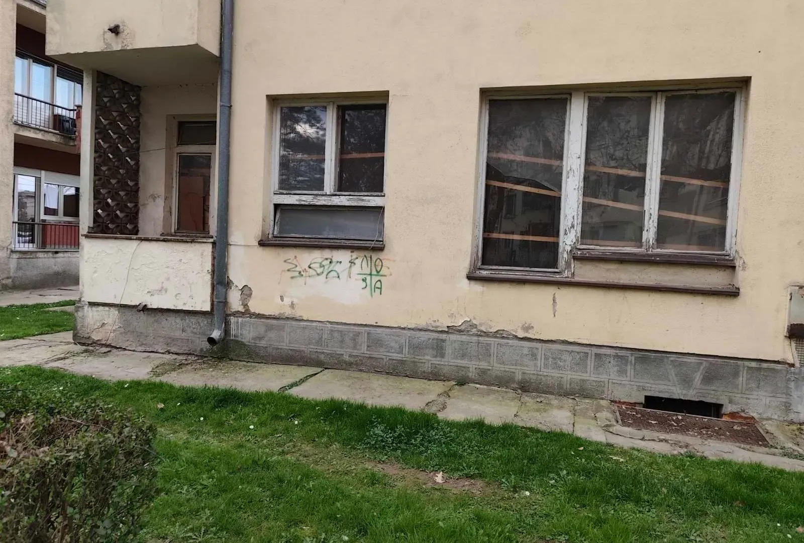 Prodaja, dvosoban stan, 51m², Centar, Loznica