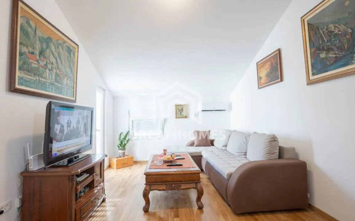 Prodaja, jednosoban stan, 42m², Zagorič, Podgorica