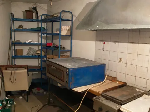 Izdavanje, poslovni prostor, 200m², Centar, Danilovgrad - image 8