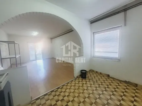Rent, office space, 35m², Mali Mokri Lug, Zvezdara Sve Podlokacije - image 3