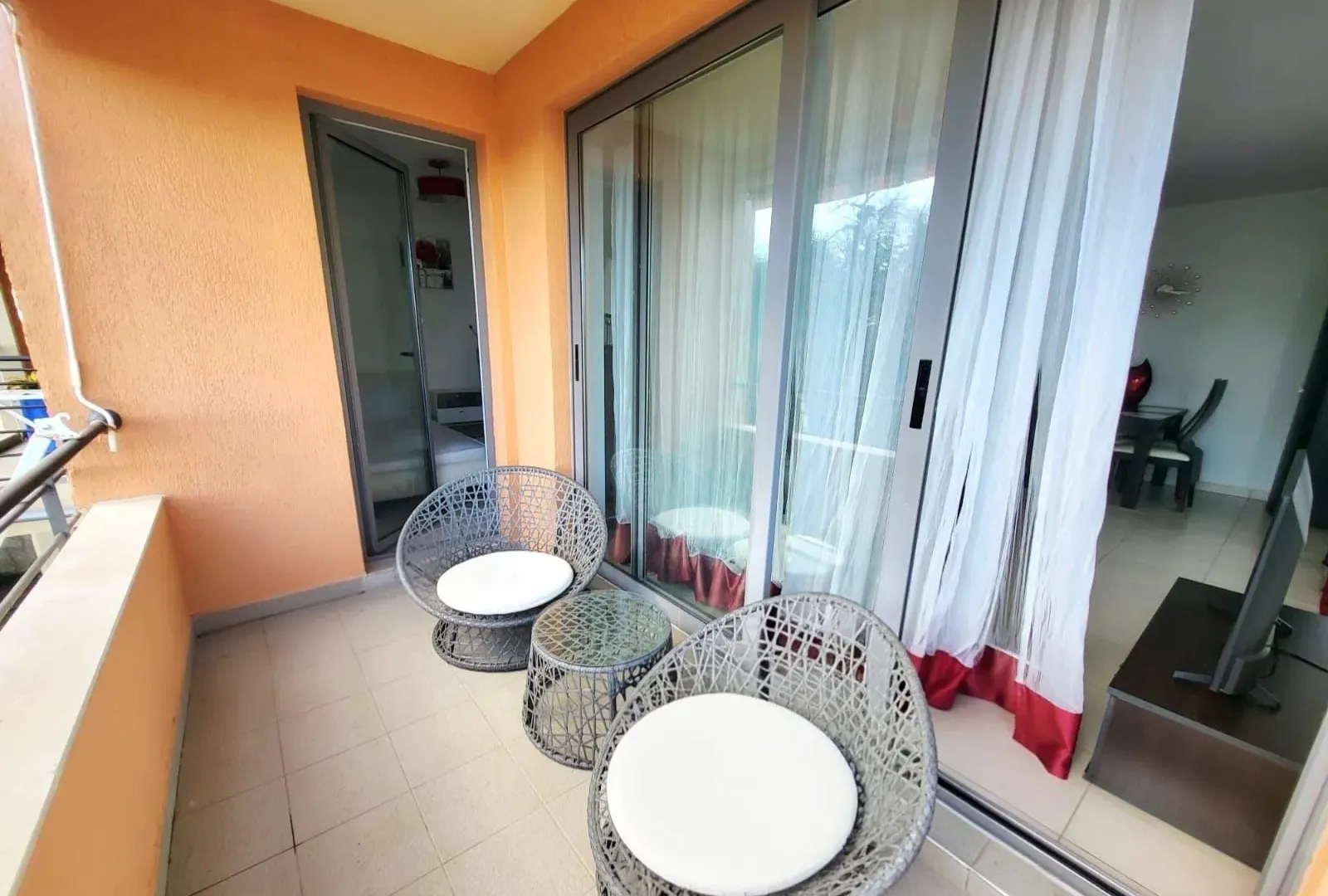 Prodaja, dvosoban stan, 64m², Bečići, Budva