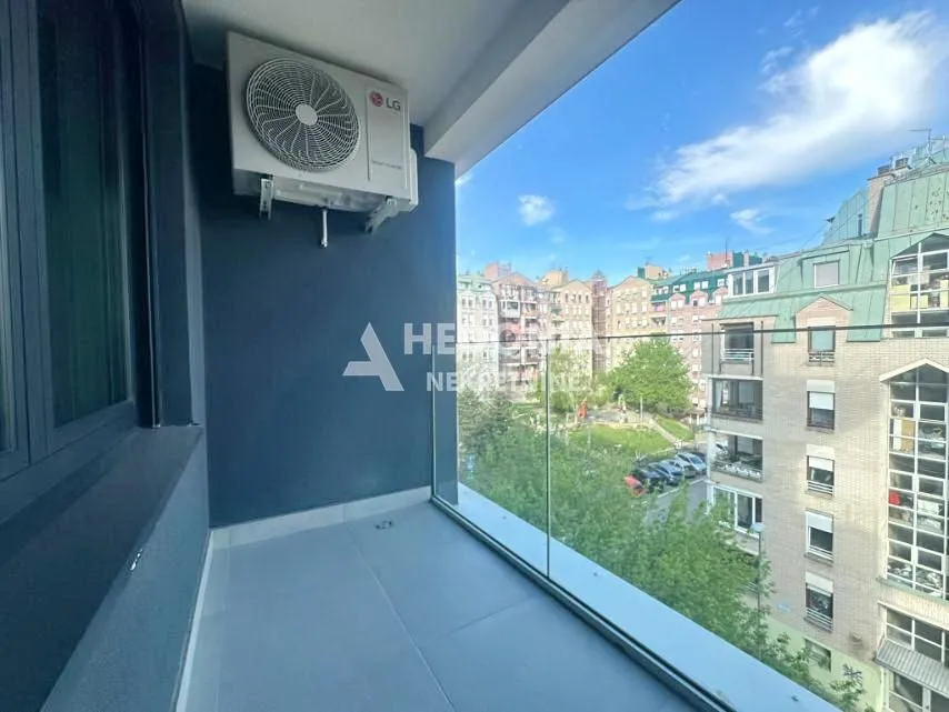 Izdavanje, dvosoban stan, 50m², Vračar Sve Podlokacije, Beograd
