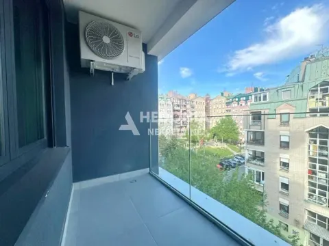 Izdavanje, dvosoban stan, 50m², Vračar Sve Podlokacije, Beograd - image 12