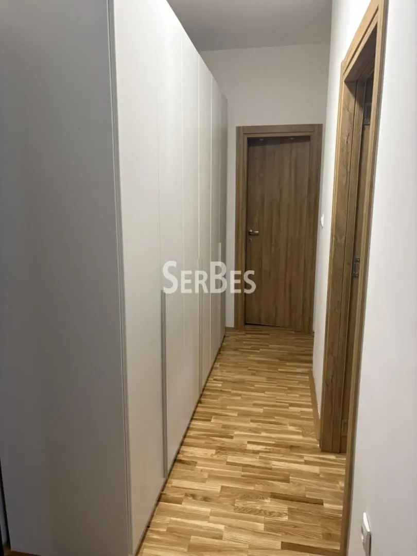 Izdavanje, dvosoban stan, 55m², Salajka, Novi Sad Sve Podlokacije