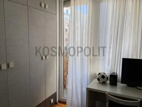 Sale, three bedroom apartment, 69m², Vračar Sve Podlokacije, Beograd - image 5