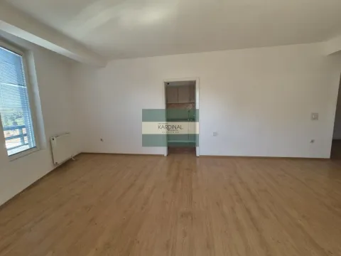 Prodaja, dvosoban stan, 63m², Centar, Jagodina - image 5