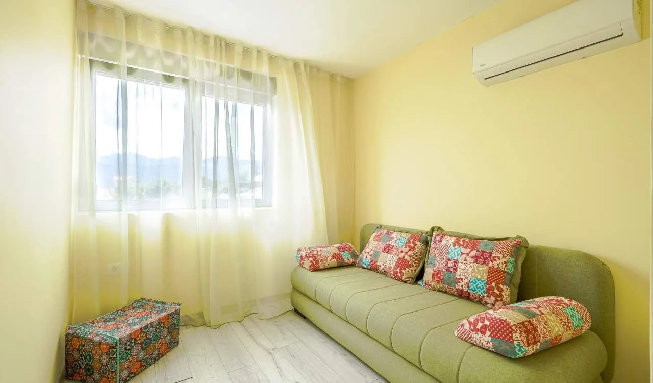Prodaja, trosoban stan, 116m², Centar, Tivat