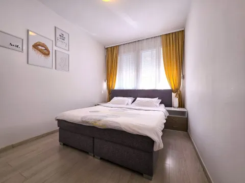Rent, one bedroom apartment, 50m², Gintaš, Podgorica - image 9