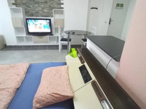 Rent, studio apartment, 28m², Durlan, Niš - image 6