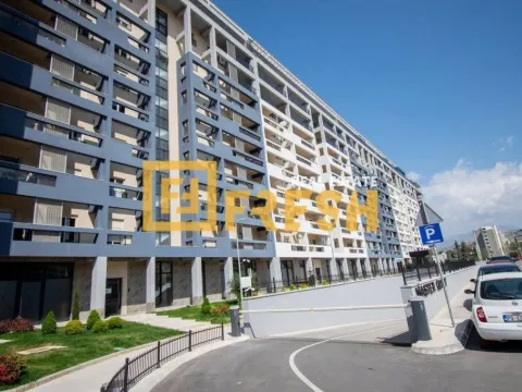 Izdavanje, dvosoban stan, 70m², Master Kvart, Podgorica