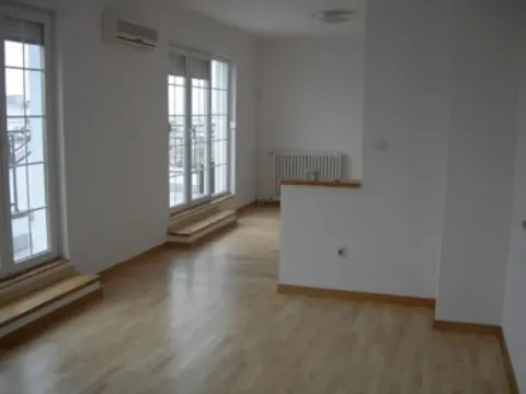 Izdavanje, stan, 145m², Stari Grad, Beograd