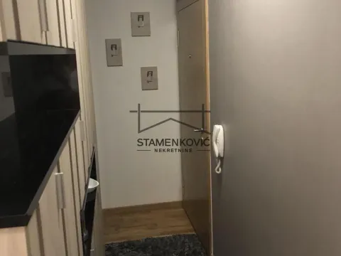 Izdavanje, dvosoban stan, 54m², Centar, Novi Sad - image 6